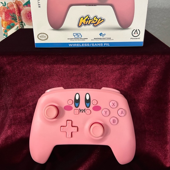 Kirby Edition Pink Wireless Controller for Nintendo Switch - Picture 1 of 5